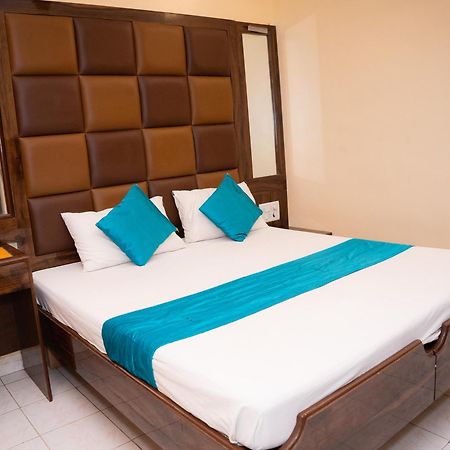 Saigal Guest House Mumbai Exterior photo